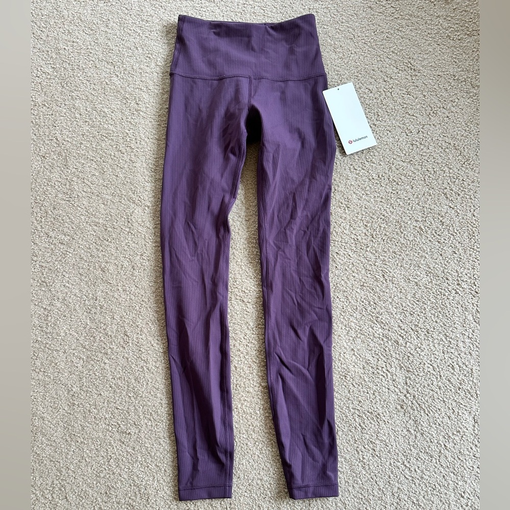 Lululemon Athletica NWT Wunder Train Tights Ribbed Leggings size 2 (28” inseam)